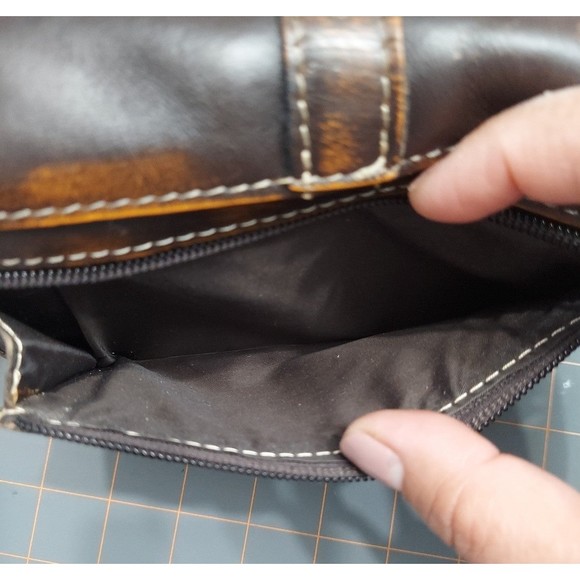 Patricia Nash Women's Leather Distressed Crossbody Bag - Picture 9 of 16